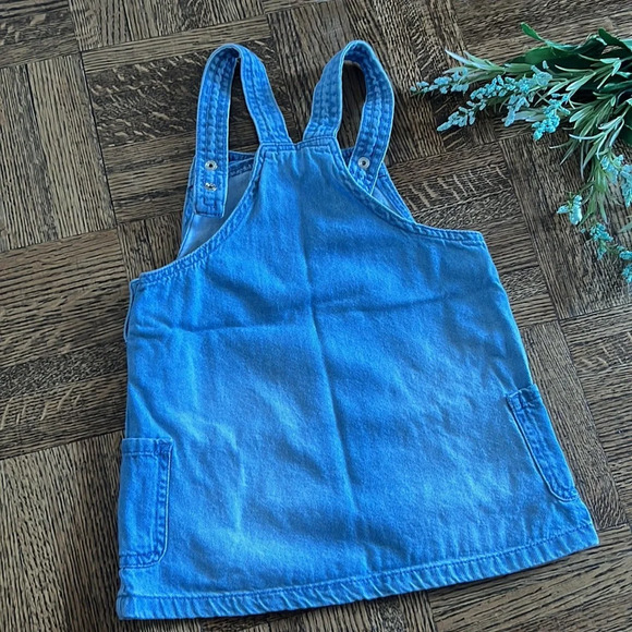 🍭3/$20🍭 H&M Demi Dress - Picture 3 of 4